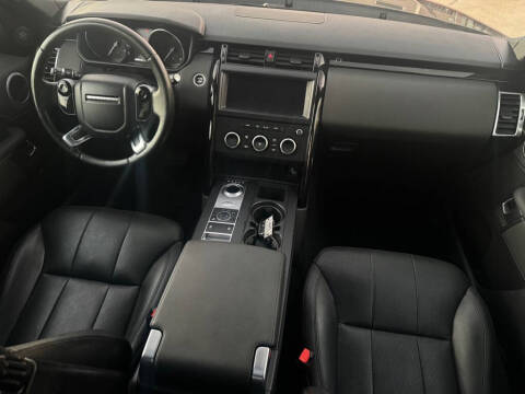 2020 Land Rover Discovery SE