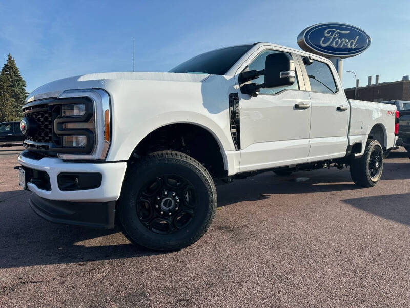 Used 2023 Ford F-350 Super Duty XL with VIN 1FT8W3BN9PEE14032 for sale in Windom, MN