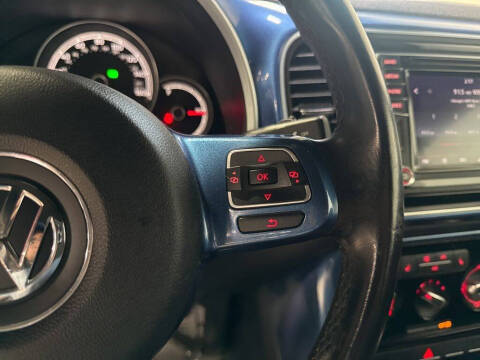 2017 Volkswagen Beetle 1.8T SE
