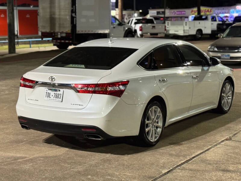 2013 Toyota Avalon