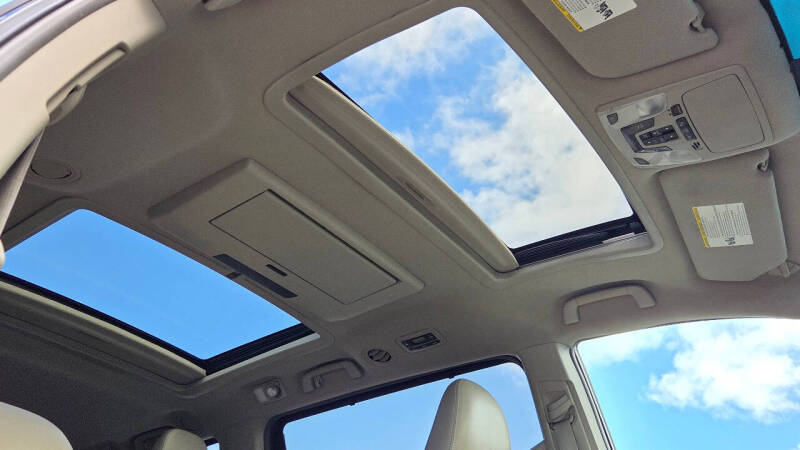 2011 Toyota Sienna Limited 7-Passenger
