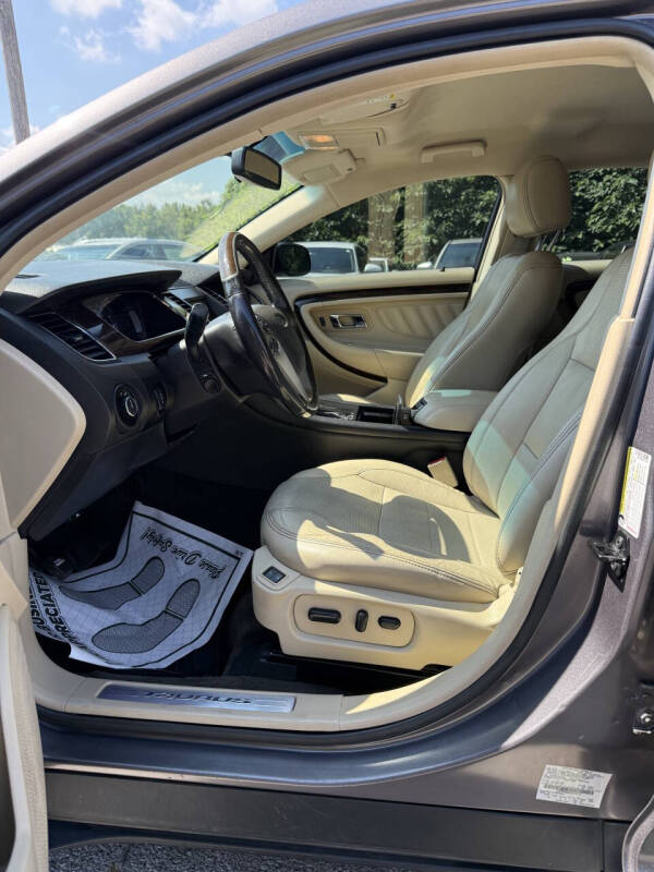 2013 Ford Taurus Limited