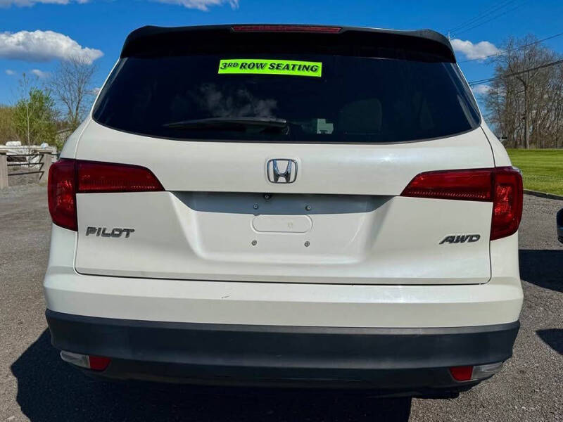 2017 Honda Pilot LX
