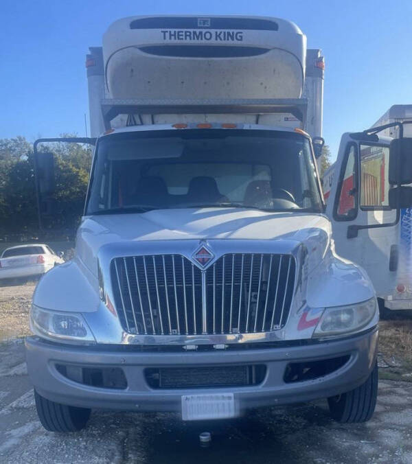 2018 International DuraStar 4300