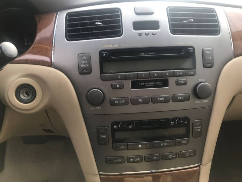 2005 Lexus ES 330