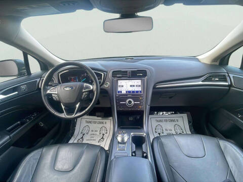 2020 Ford Fusion Energi Titanium