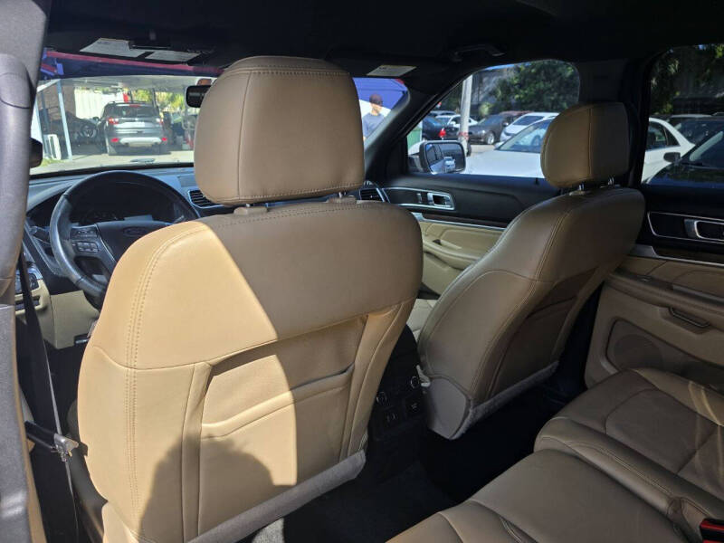 2017 Ford Explorer Limited