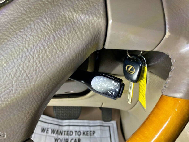 2004 Lexus RX 330