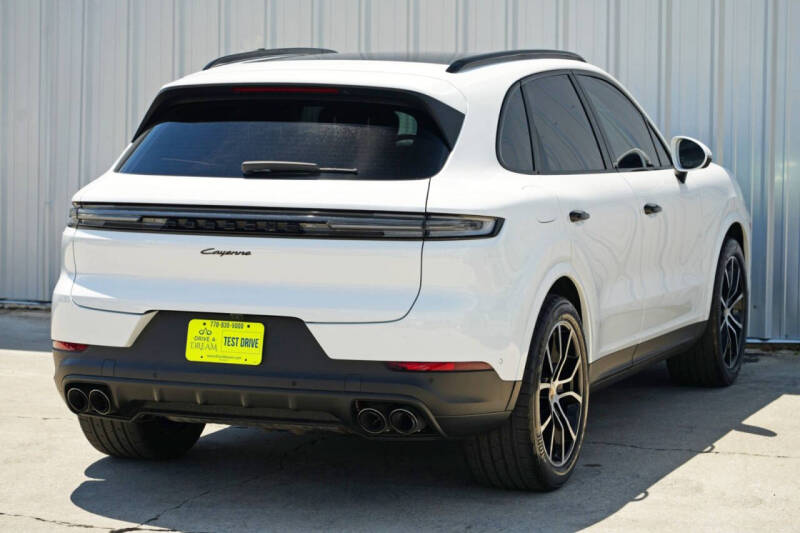 2024 Porsche Cayenne