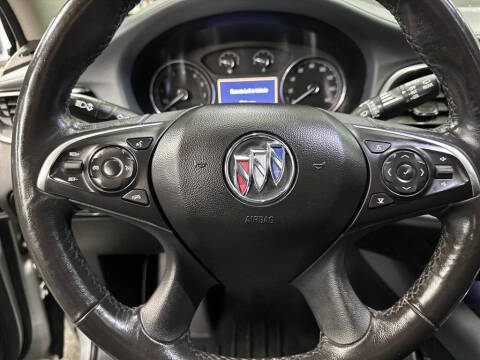 2021 Buick Enclave Essence