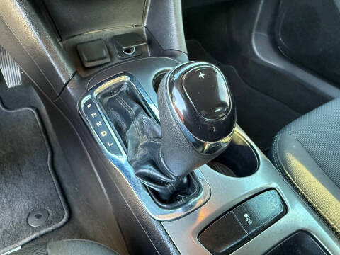 2017 Chevrolet Cruze LT Auto