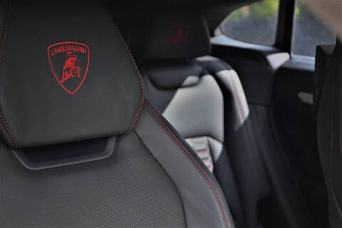 2019 Lamborghini Urus