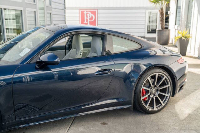 2018 Porsche 911 5