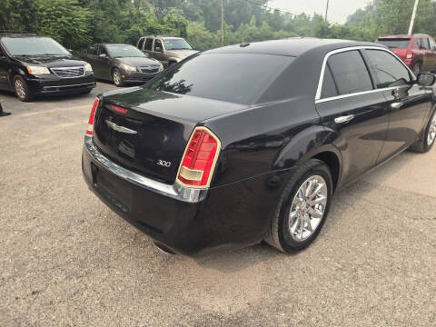 2011 Chrysler 300 Limited