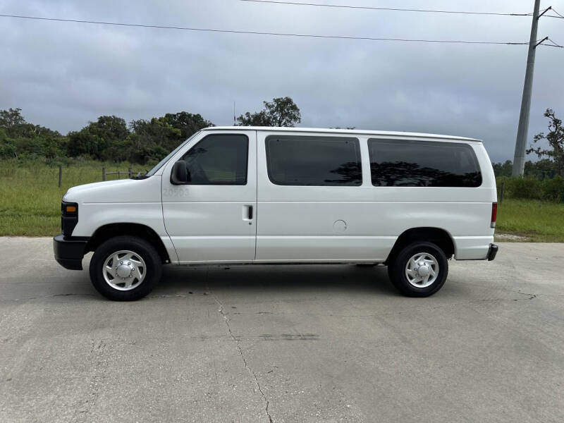 2010 Ford E-350