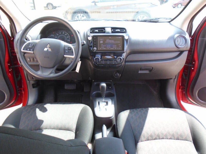 2024 Mitsubishi Mirage ES