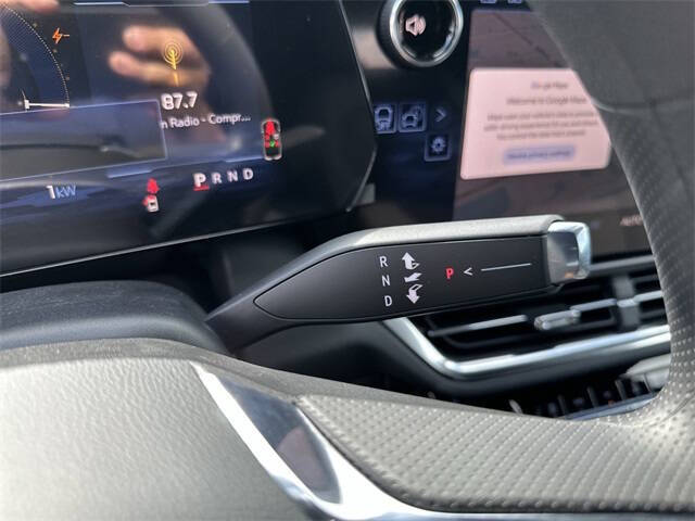 2026 Chevrolet Equinox EV LT 1