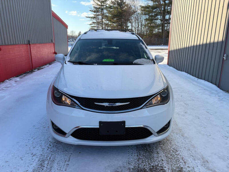 2019 Chrysler Pacifica Touring L