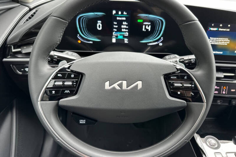 2026 Kia Niro EX