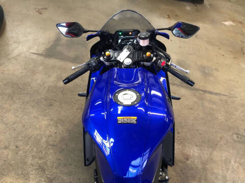 2024 Yamaha YZF-R77