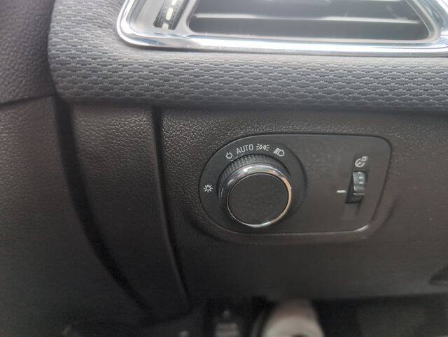 2018 Chevrolet Cruze LT Auto