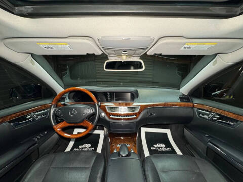 2013 Mercedes-Benz S-Class S 550