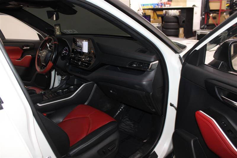 2021 Toyota Highlander XSE