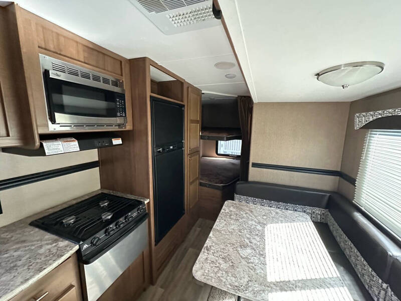 2017 Keystone RV Aspen Trail