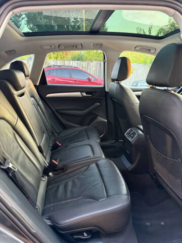 2017 Audi Q5 2.0T quattro Premium Plus