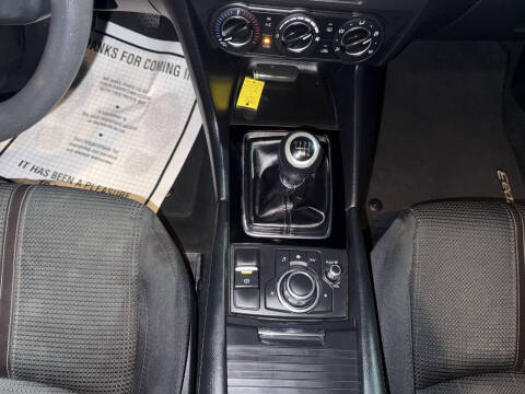 2018 Mazda MAZDA3 Sport