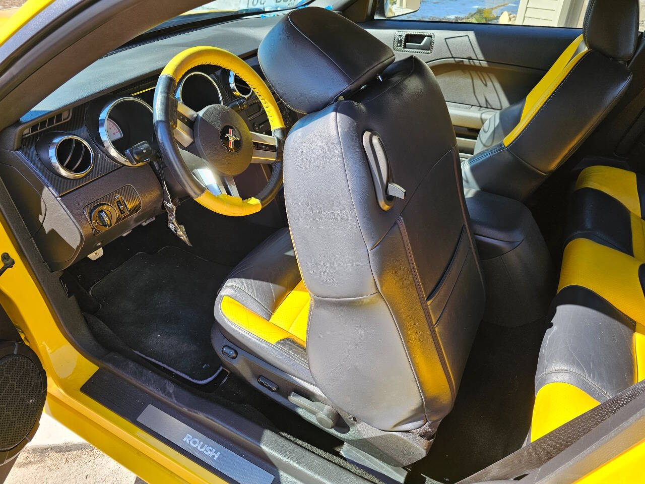 2006 Ford Mustang 85