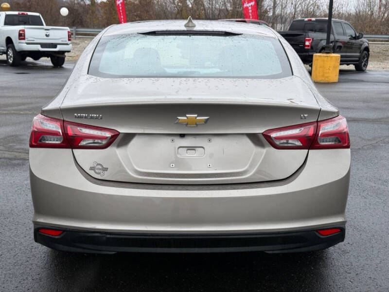 2022 Chevrolet Malibu LT