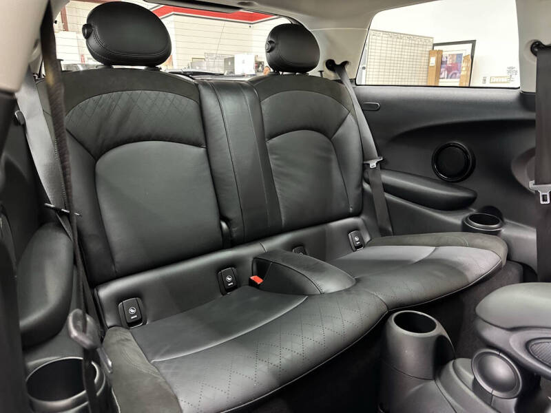 2022 MINI Hardtop 2 Door Cooper SE