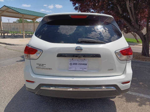 2016 Nissan Pathfinder S