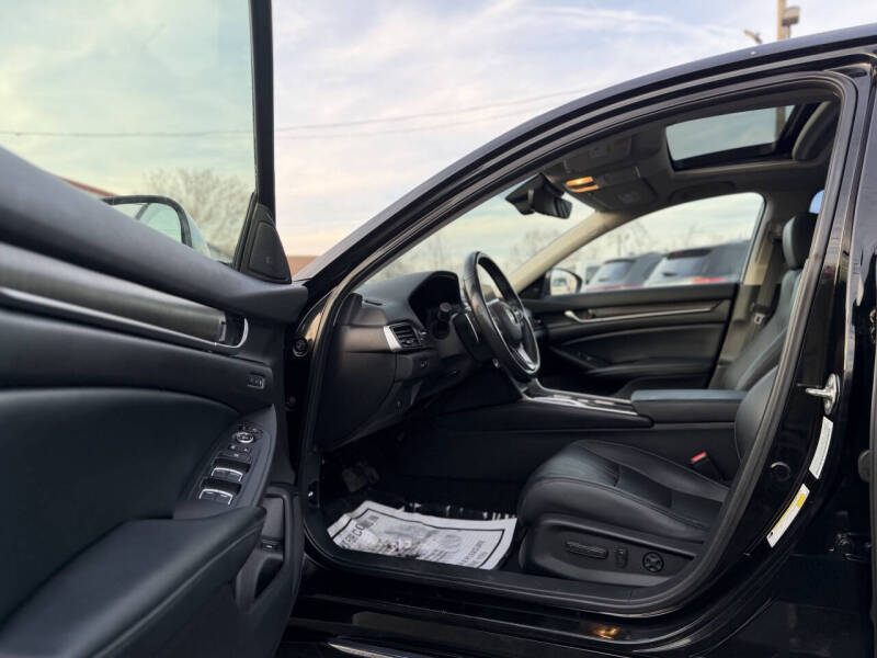 2018 Honda Accord EX-L w/Navi