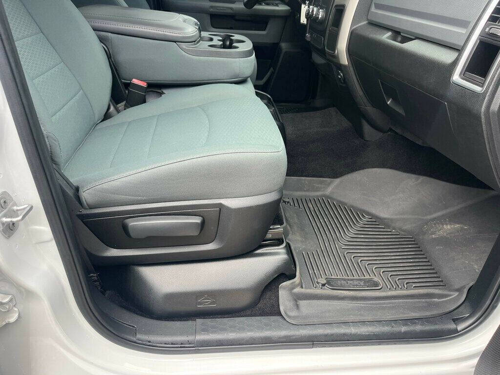 2015 RAM 2500 83