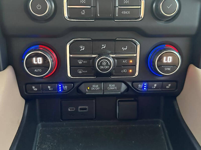 2021 Chevrolet Suburban Premier