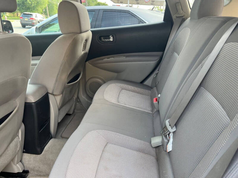 2012 Nissan Rogue SV