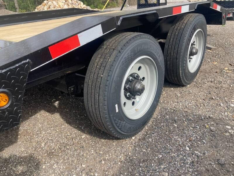 2023 Double A Trailers GN 102 x28 (24+4)