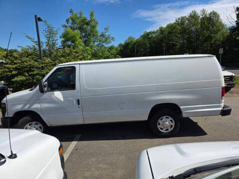 2011 Ford E-Series E-350 SD