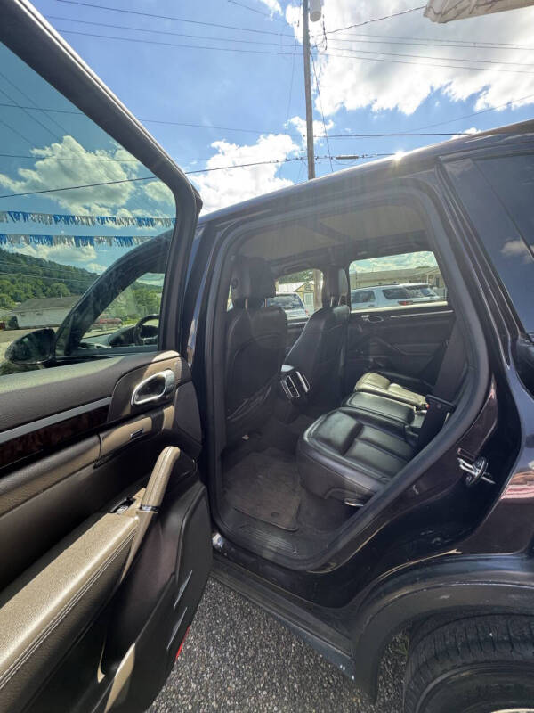 2016 Porsche Cayenne S