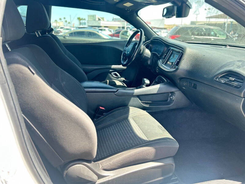 2018 Dodge Challenger SXT