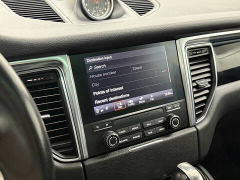 2018 Porsche Macan S