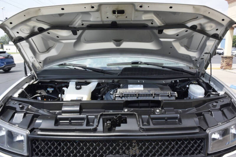 2022 Chevrolet Express 2500