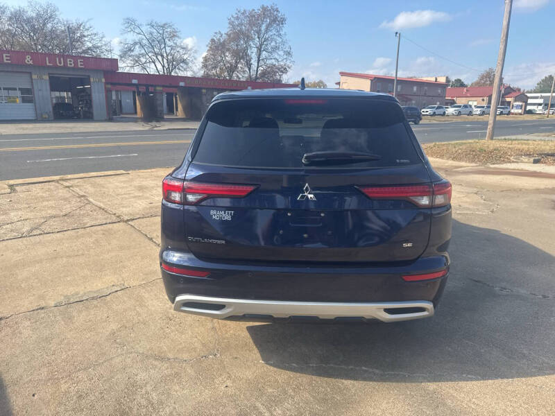 2024 Mitsubishi Outlander SE