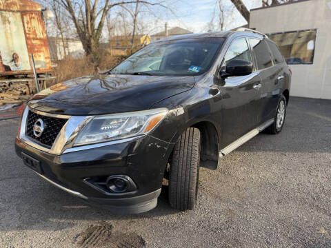 2016 Nissan Pathfinder S