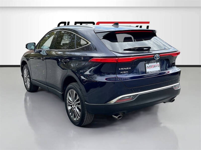 2024 Toyota Venza XLE