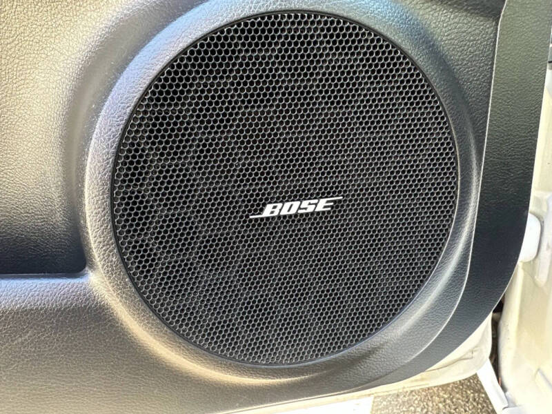 2011 Mazda MAZDA3 i Touring