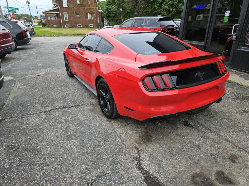 2015 Ford Mustang V6