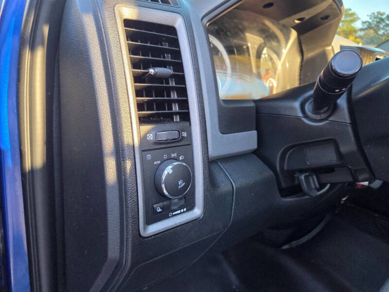 2017 RAM 1500 Express